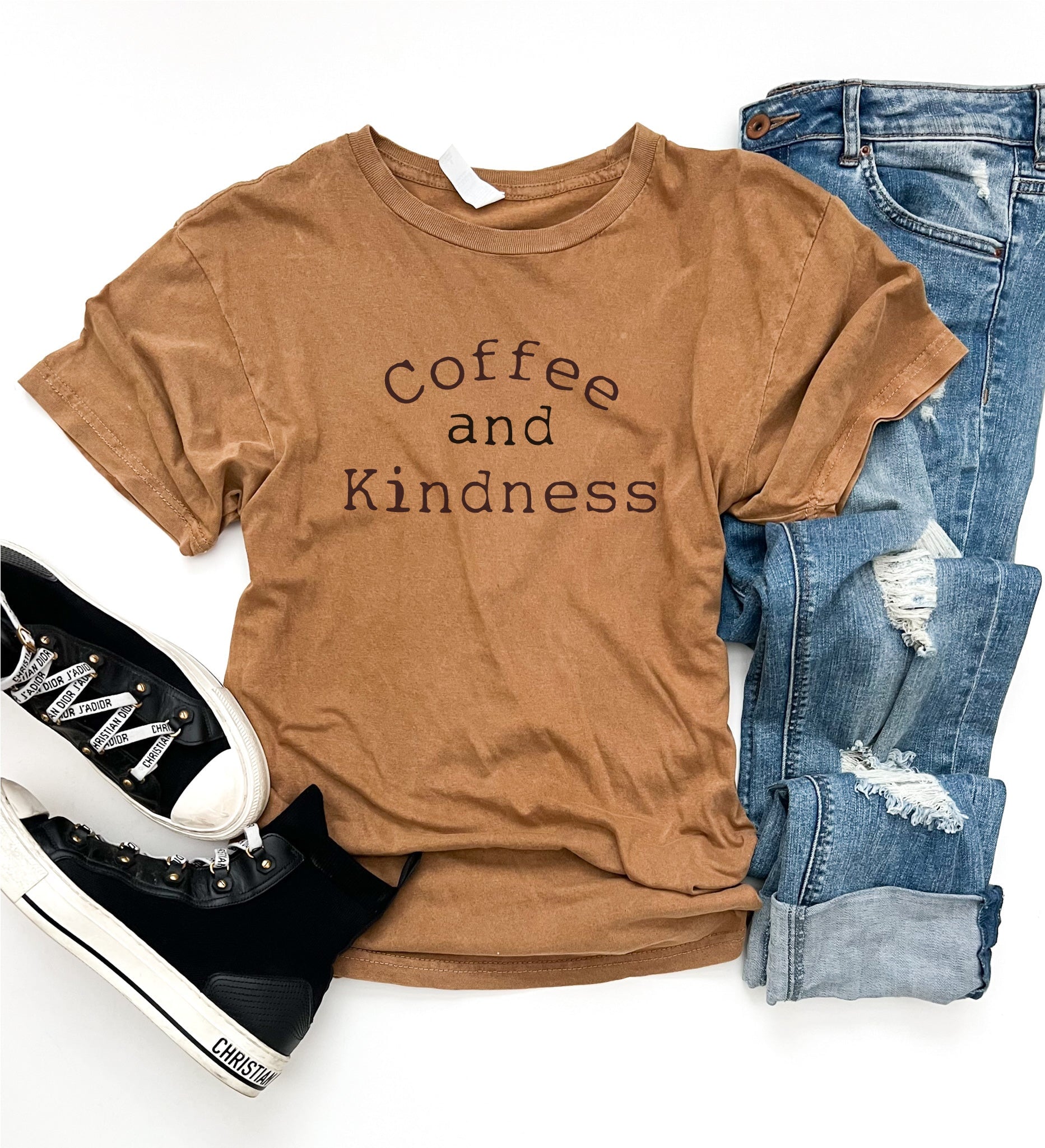 Coffee and kindness vintage wash tee Short sleeve miscellaneous tee Lane 7 15004 Camel 