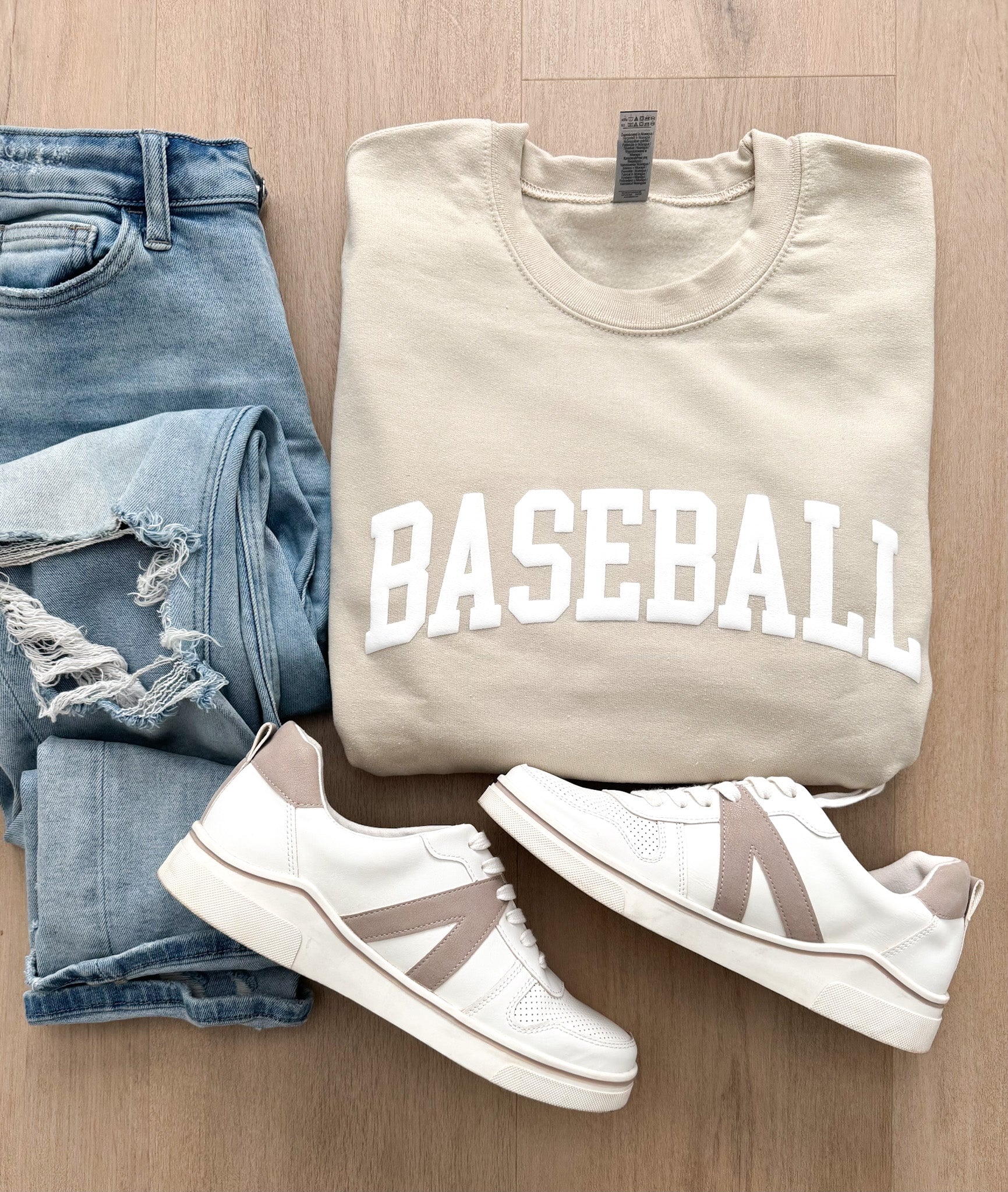 Baseball puff print softstyle sweatshirt baseball Gildan softstyle(sf000) 