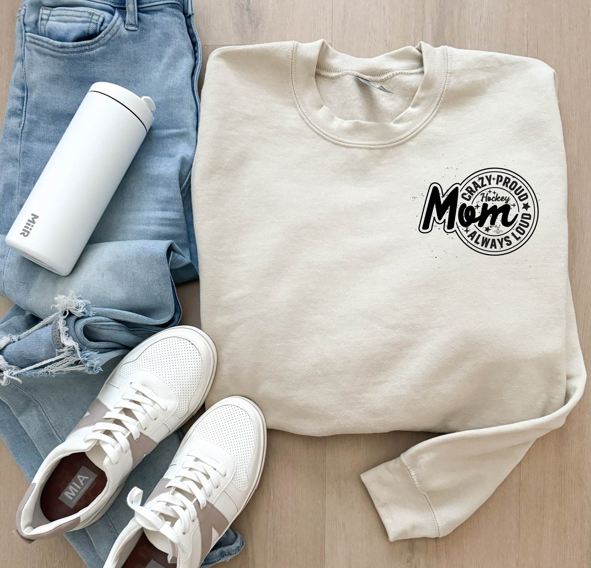 Crazy proud hockey mom basic sweatshirt Sports collection Gildan 18000 sweatshirt 