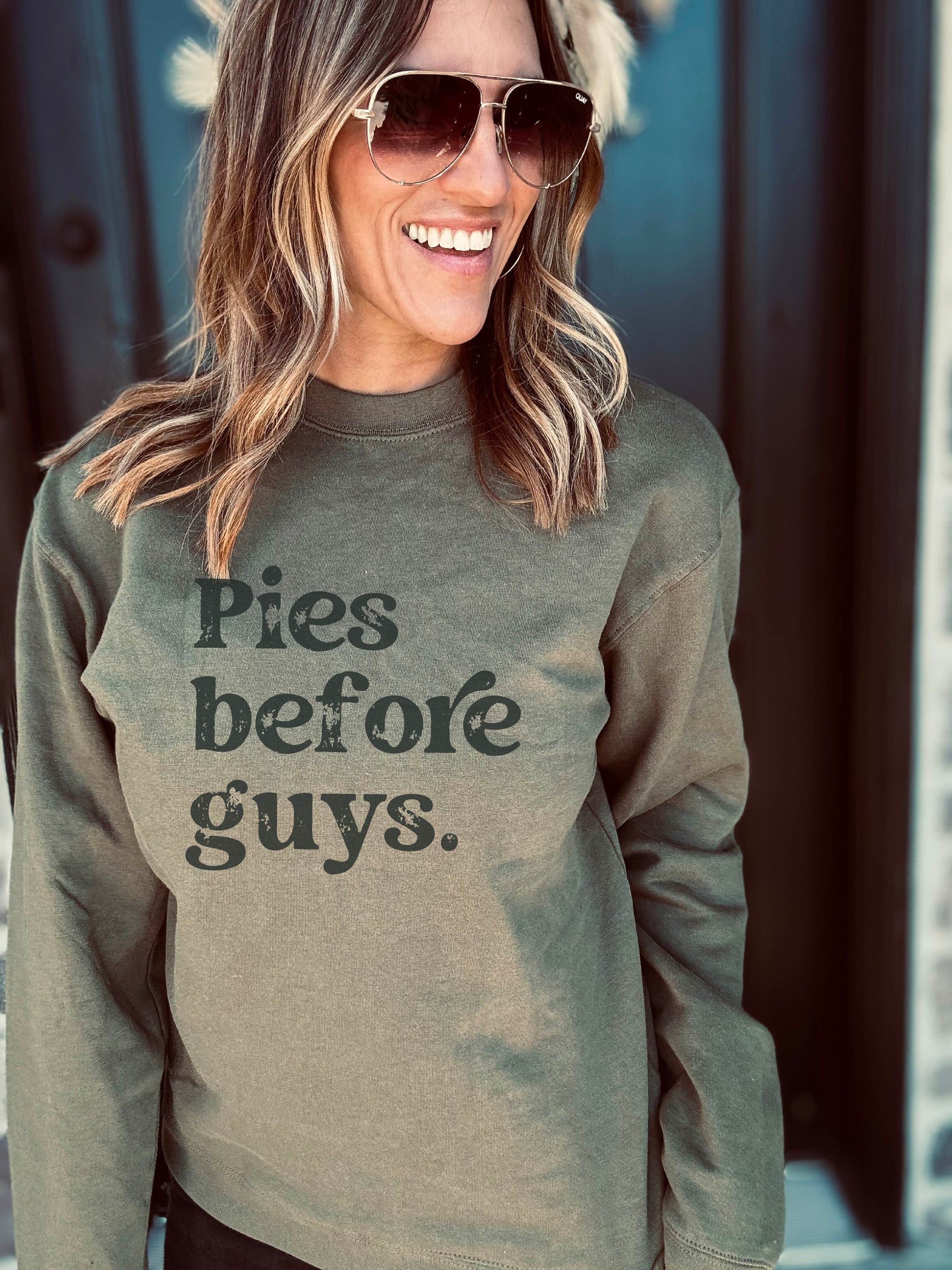 Pies before guys softstyle sweatshirt Thanksgiving Gildan SF000 