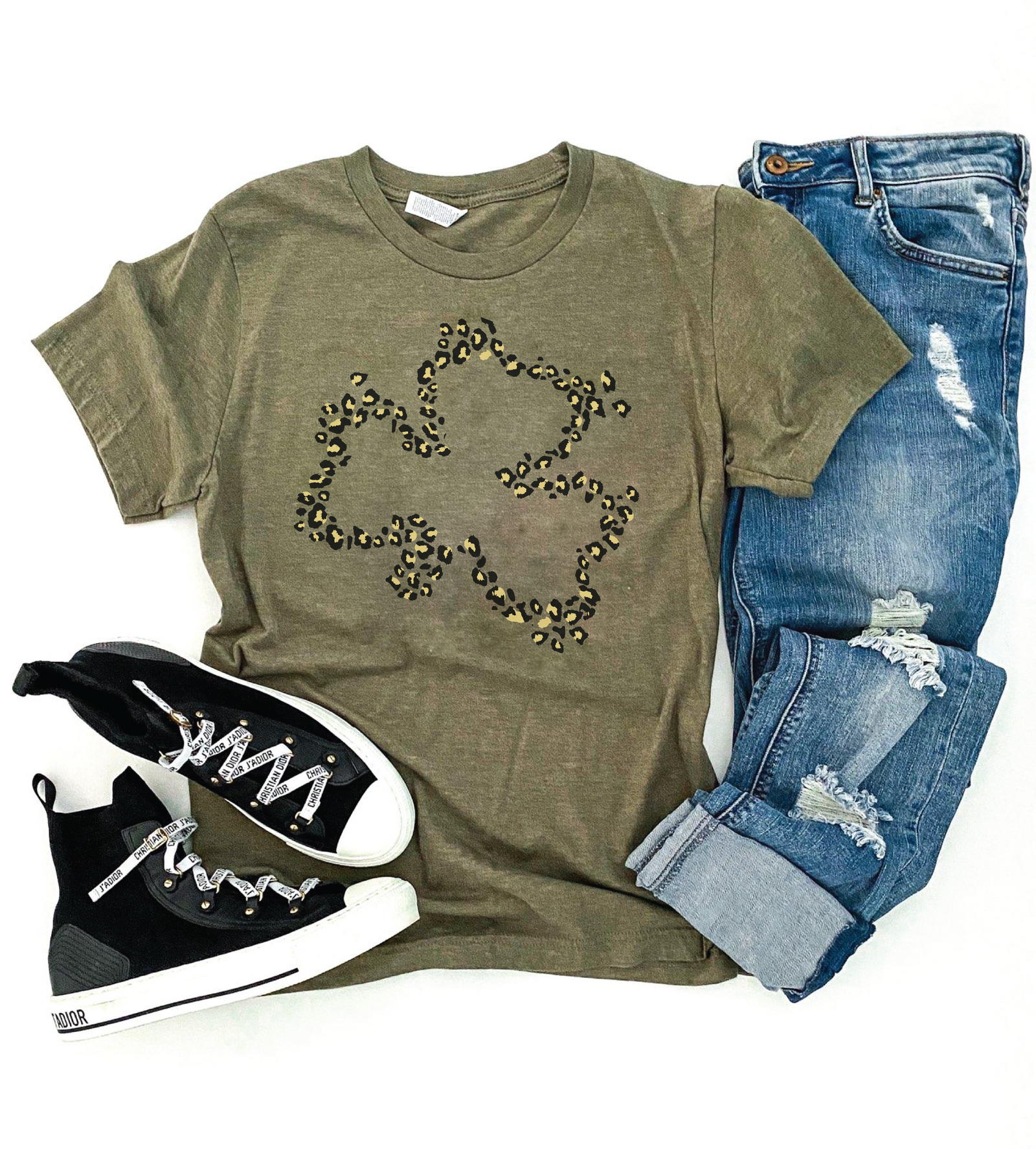 Leopard clover tee Short sleeve St patty day tee Bella canvas 3001 Kelly Green/white 