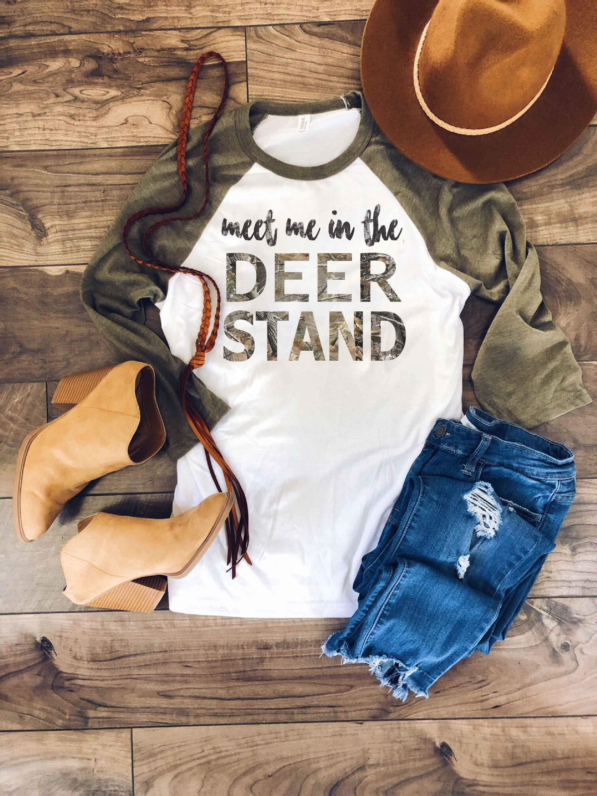 Meet me in the deer stand Hunting baseball tee Bella 3200 baseball tee white/heather olive 