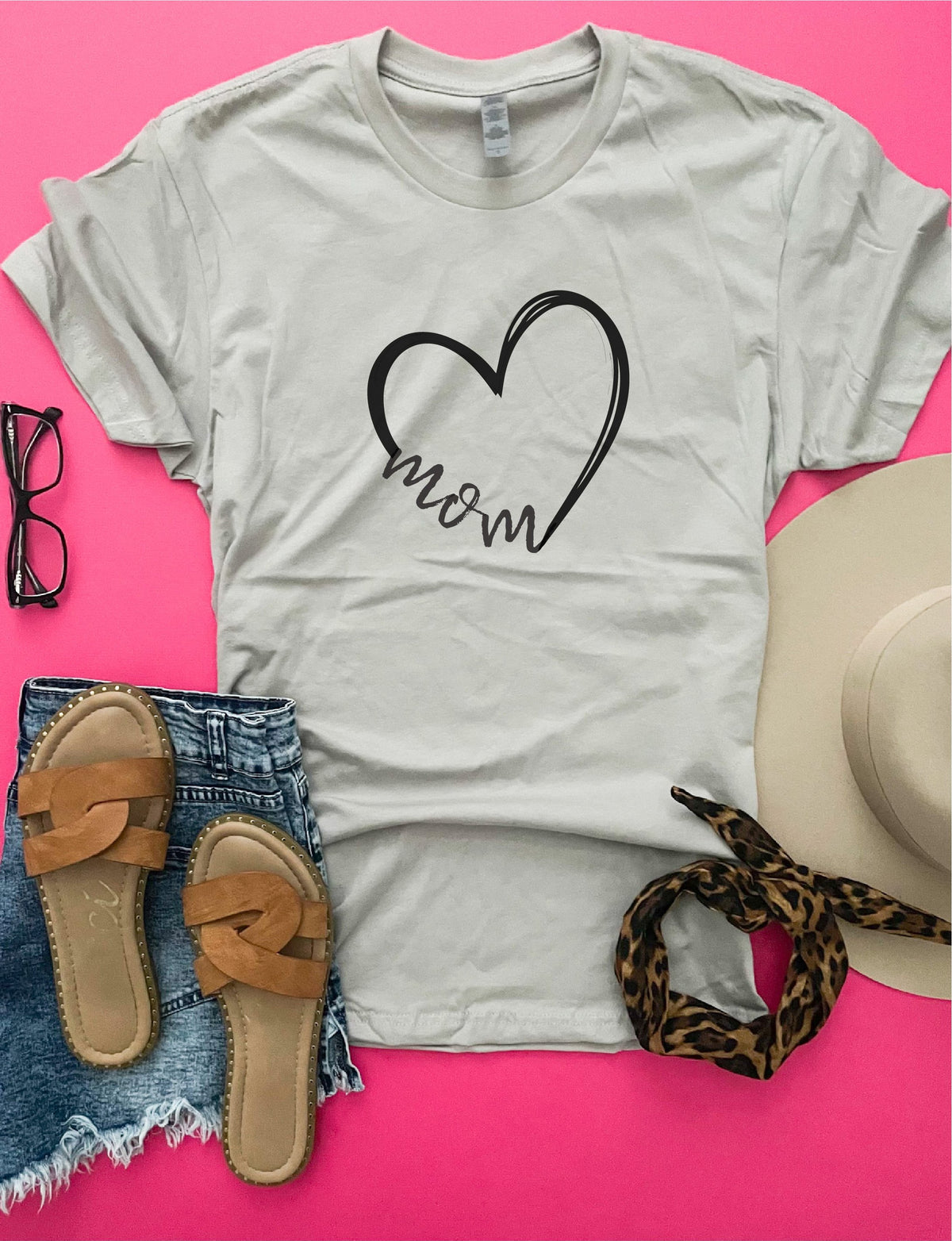 Mom heart tee Short sleeve mom tee Bella Canvas 3001 