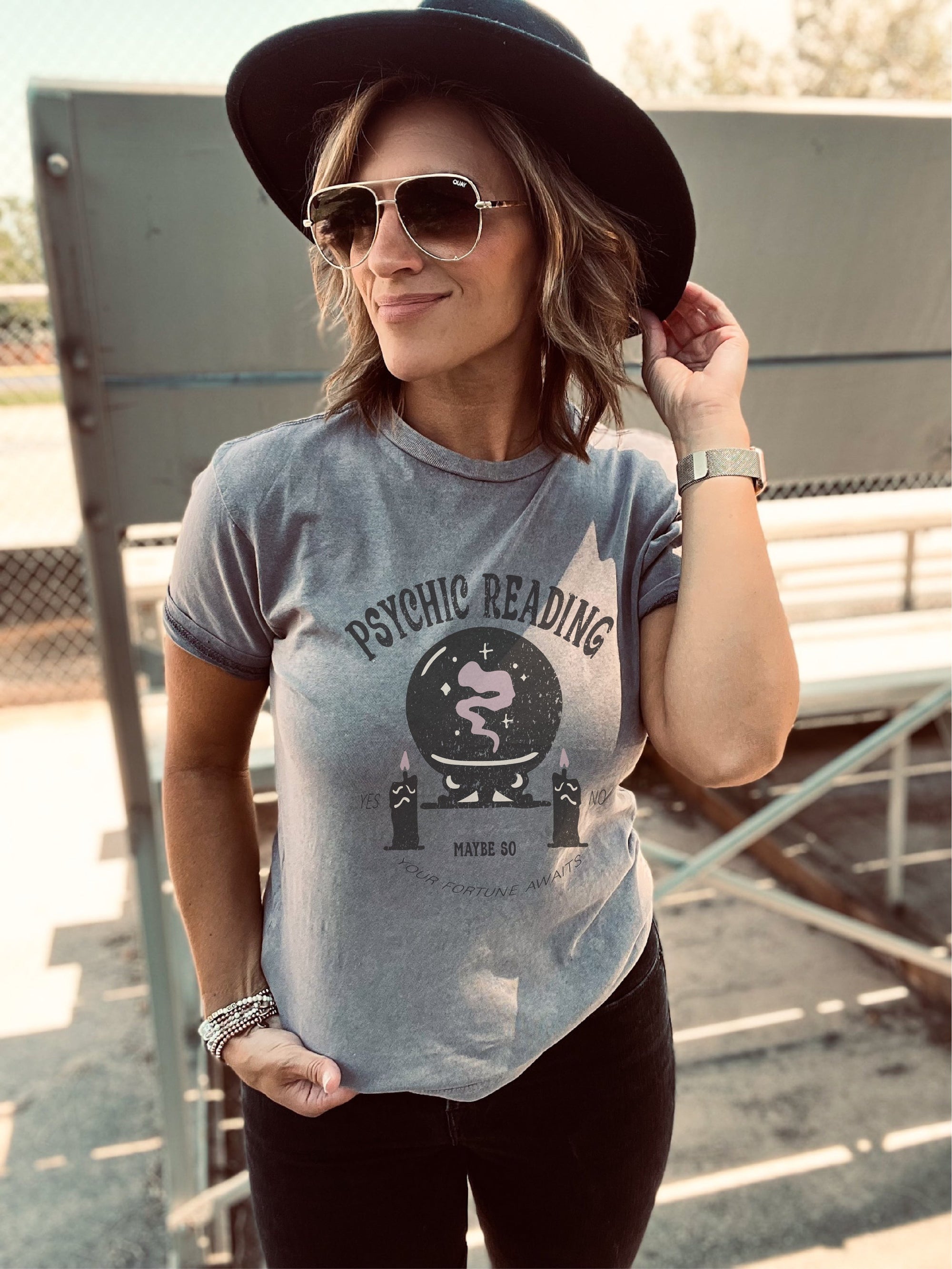 Psychic readings vintage wash tee Fall tee Lane Seven Vintage Zinc 