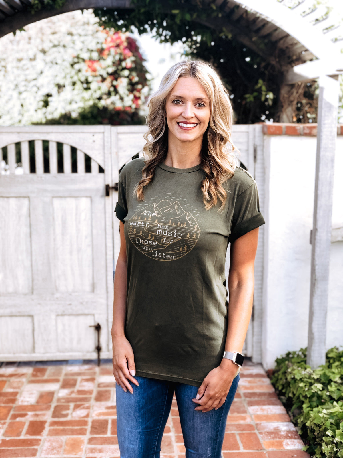 The earth has music tee Short sleeve nature tee Lane Seven vintage tee olive green 