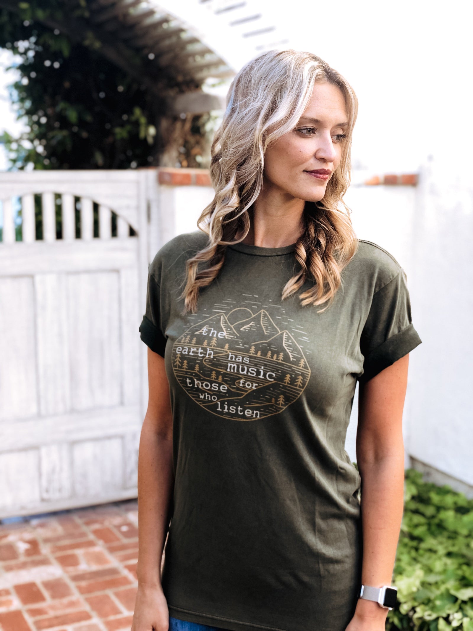 The earth has music tee Short sleeve nature tee Lane Seven vintage tee olive green 