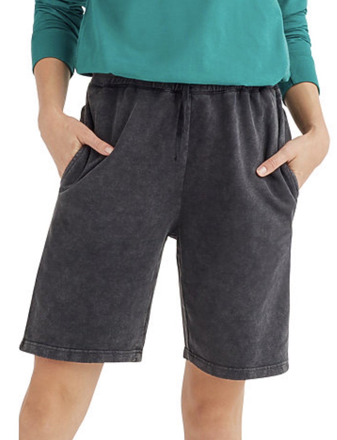 Vintage shorts- unisex fit Vintage fleece shorts Lane seven vintage fleece shorts XS Vintage black 